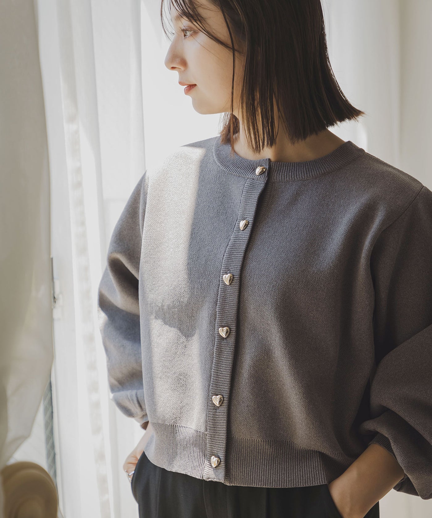 Loueme ニット セーター ハートボタンニットカーディガン