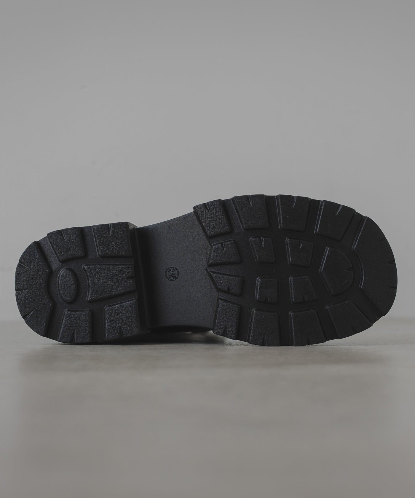 【 】キルティング レースアップ ショートブーツ キルティングレースアップブーツ – レディースファッション通販