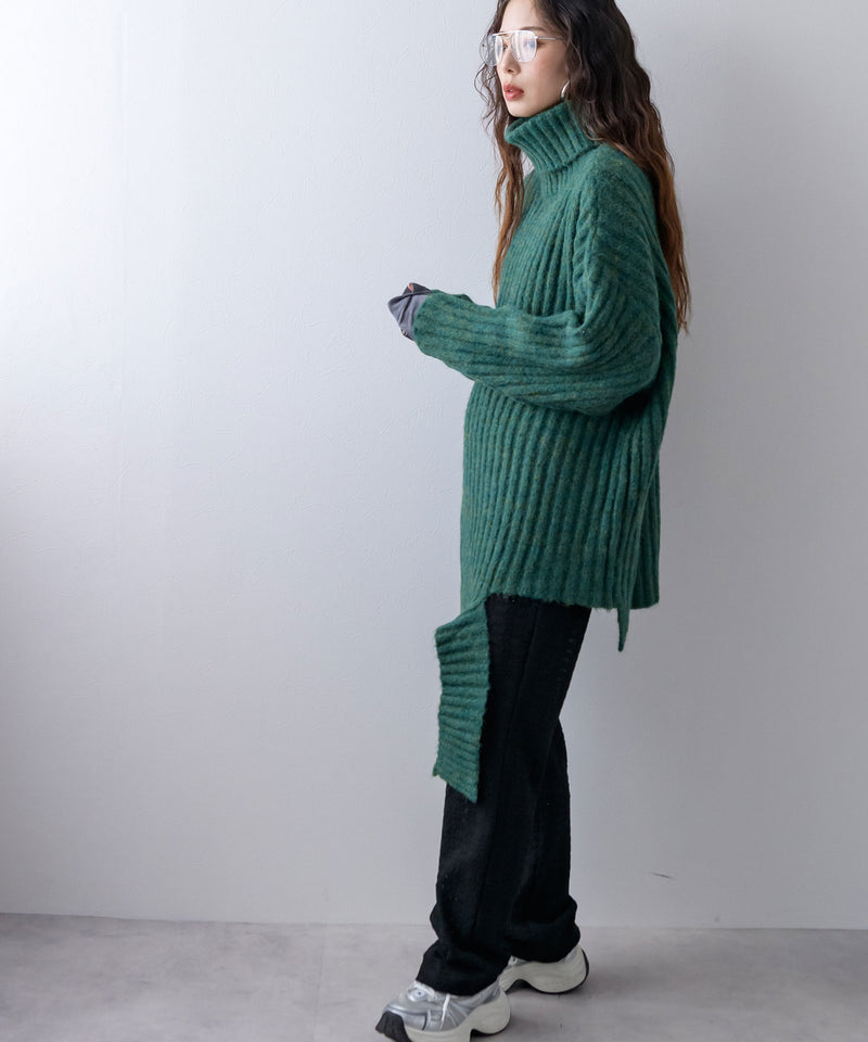 カットオフデザインハイネックメランジニット