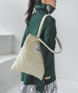 カットオフデザインハイネックメランジニット