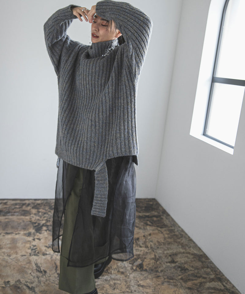 カットオフデザインハイネックメランジニット