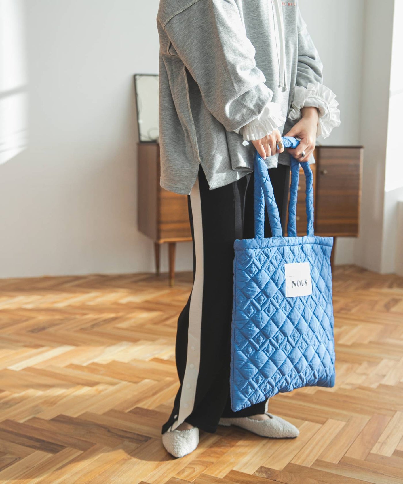 ダークグレー キルティングトートバッグ ビッグキルティングトートバッグ | 激安靴の通販 ヒラキ公式サイト