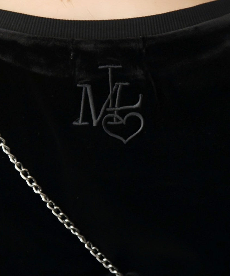 エンボスロゴベロアセットアップ