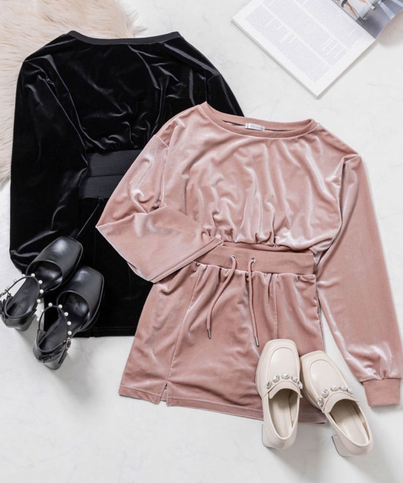 エンボスロゴベロアセットアップ