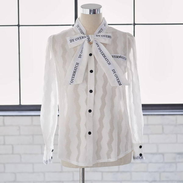 【メール便】英字ロゴボウタイ長袖ブラウス