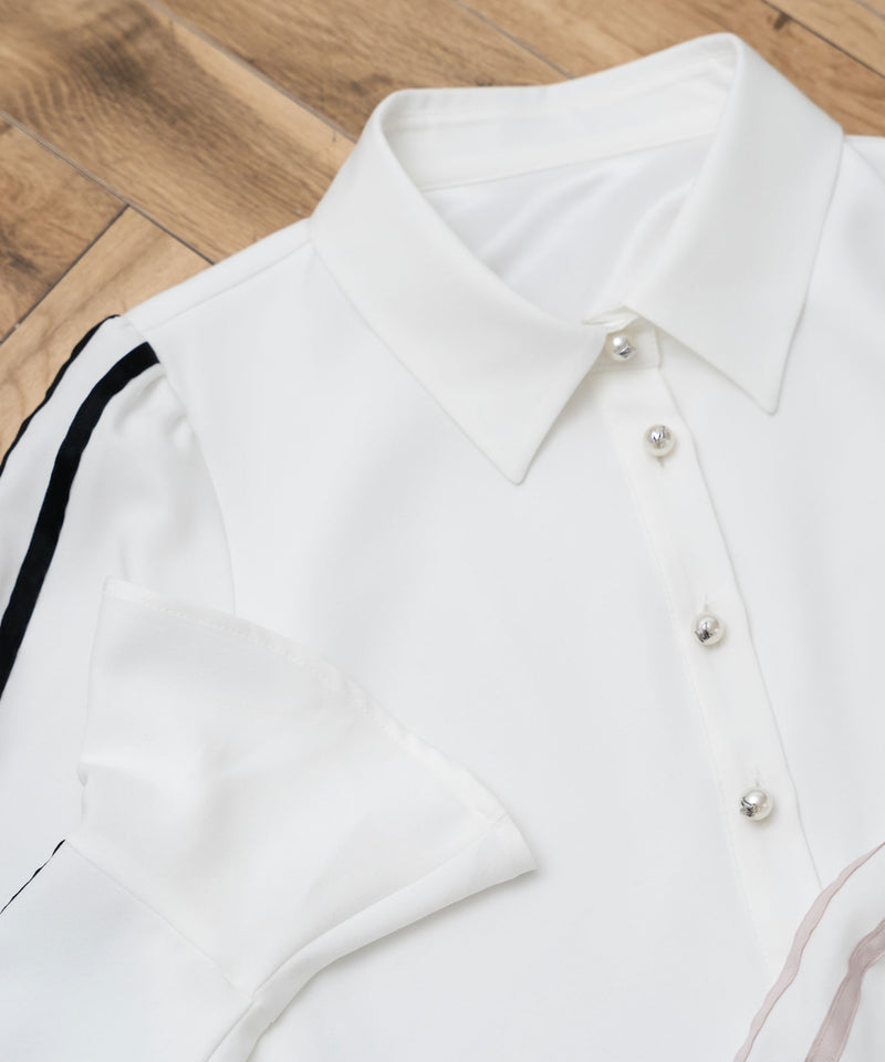 ベルスリーブラインブラウス