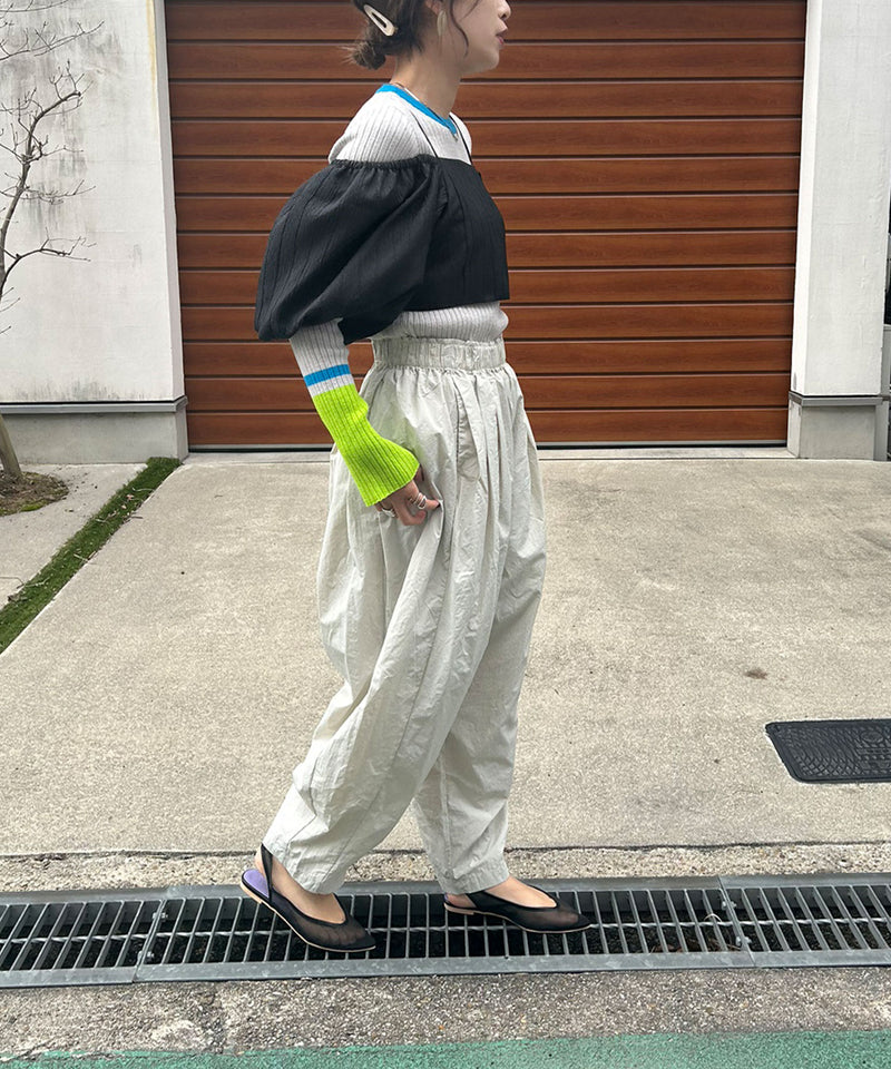 ナイロンタフタタックギャザーパンツ