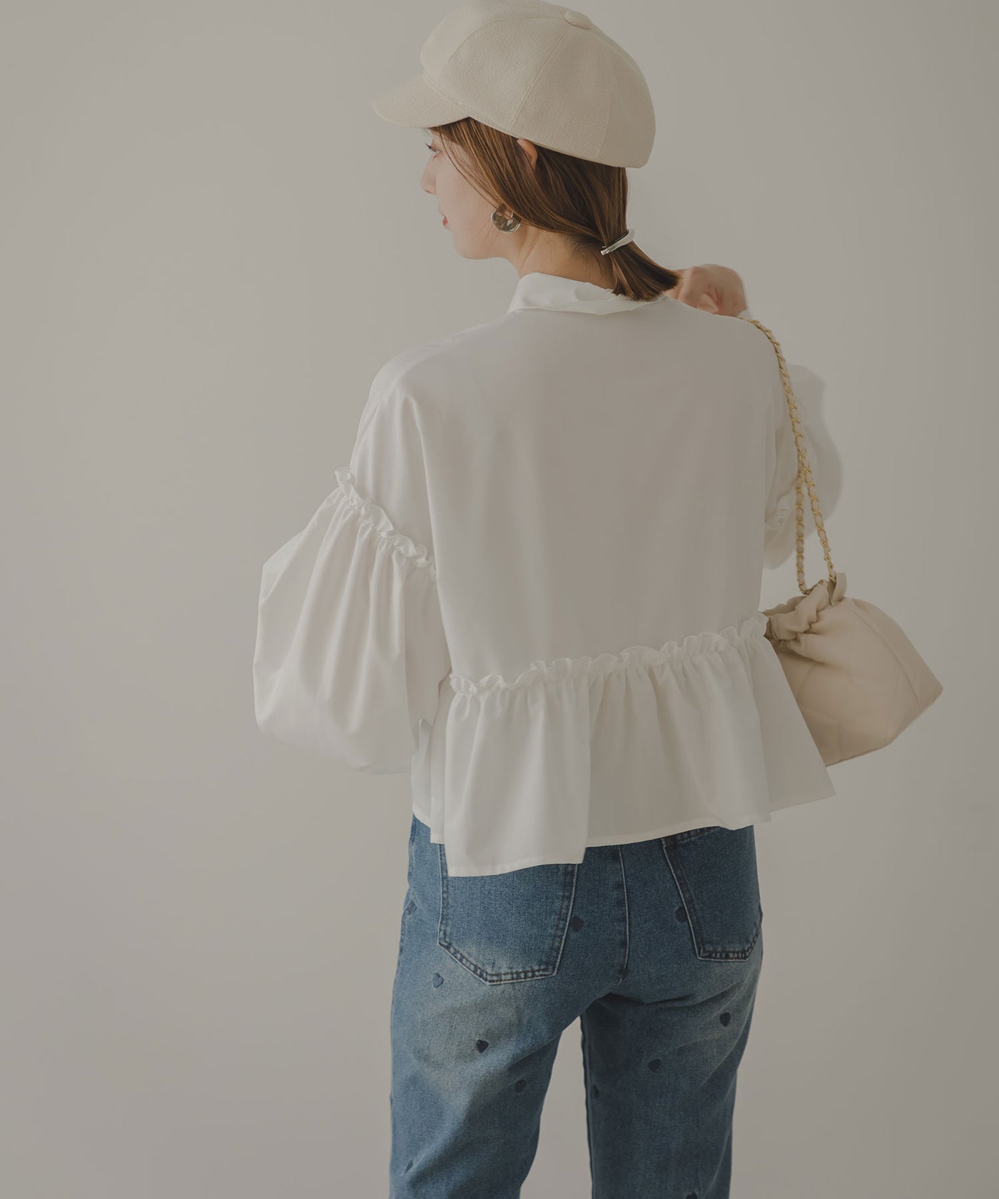 SALE : ギャザーフリルブラウス 袖フリルデザインギャザーブラウス通販｜レディースファッション