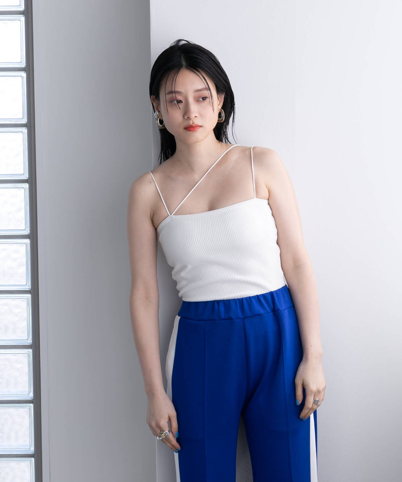 【メール便】カップ付きアレンジストラップキャミ