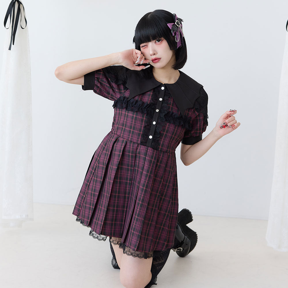 ゆったりめ/フリル襟のワンピース/ピンパーネル/フロントリボン/モカ ゆったりめ/フリル襟のワンピース/ピンパーネル/フロントリボン/モカ