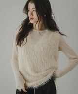 フェザーヤーンVネックベスト【ニット】