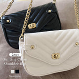 【新春セール】ミニポーチ付きキルティングチェーンクロスバッグ
