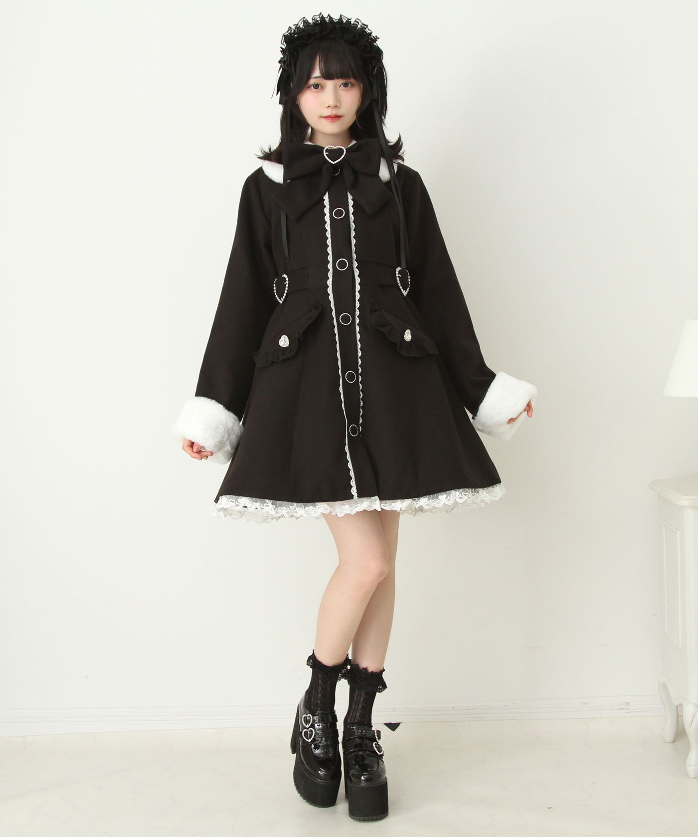 ハートたっぷりフリルAラインファーコート – レディース