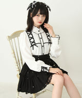 レースアップフリル襟ブラウス