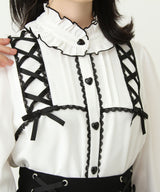 レースアップフリル襟ブラウス