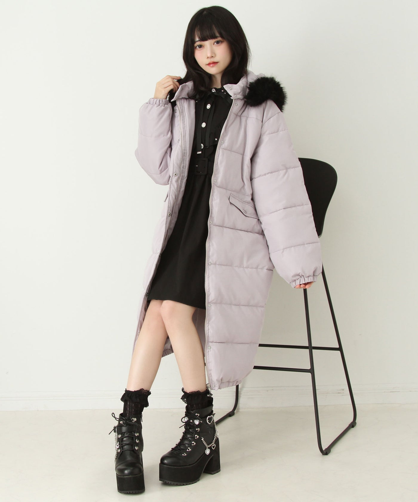 ファー付きハートスタッズロングダウンコート – レディース