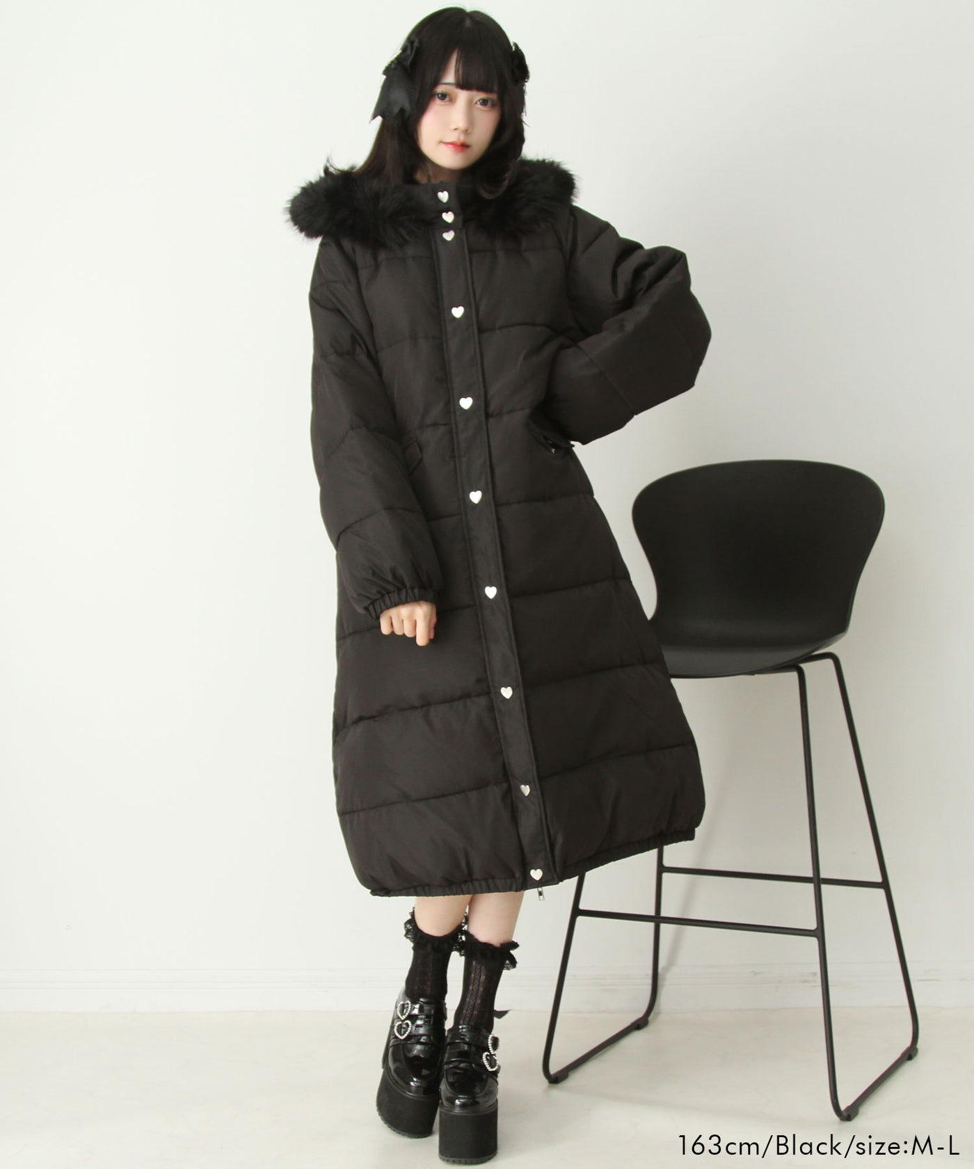 ファー付きハートスタッズロングダウンコート – レディース