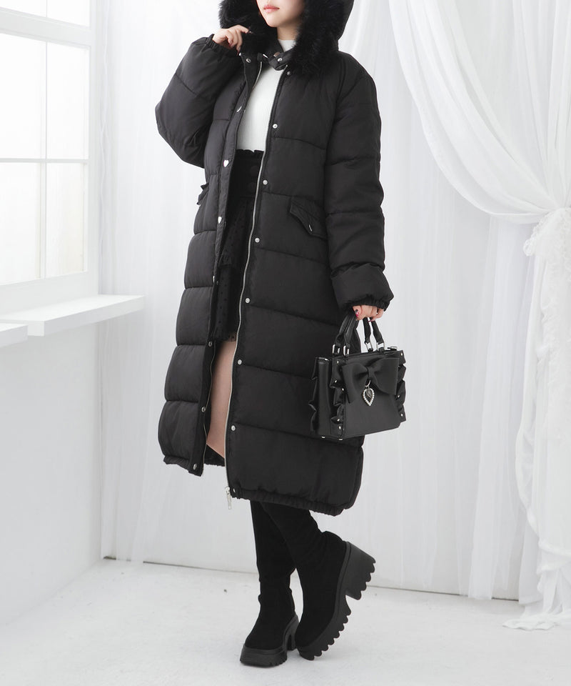 ファー付きハートスタッズロングダウンコート