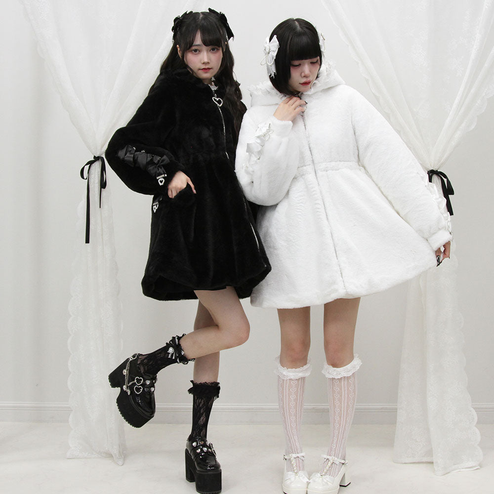 【美品】Dear My Love 夢展望 レースアップうさ耳ビジューファーコート レースアップうさ耳ビジューファーコート – レディース