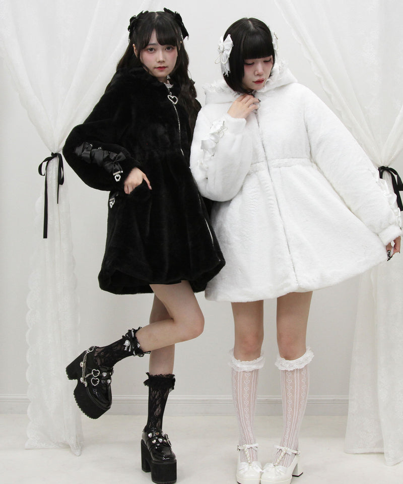 選べるフードデザインフレアファーコート