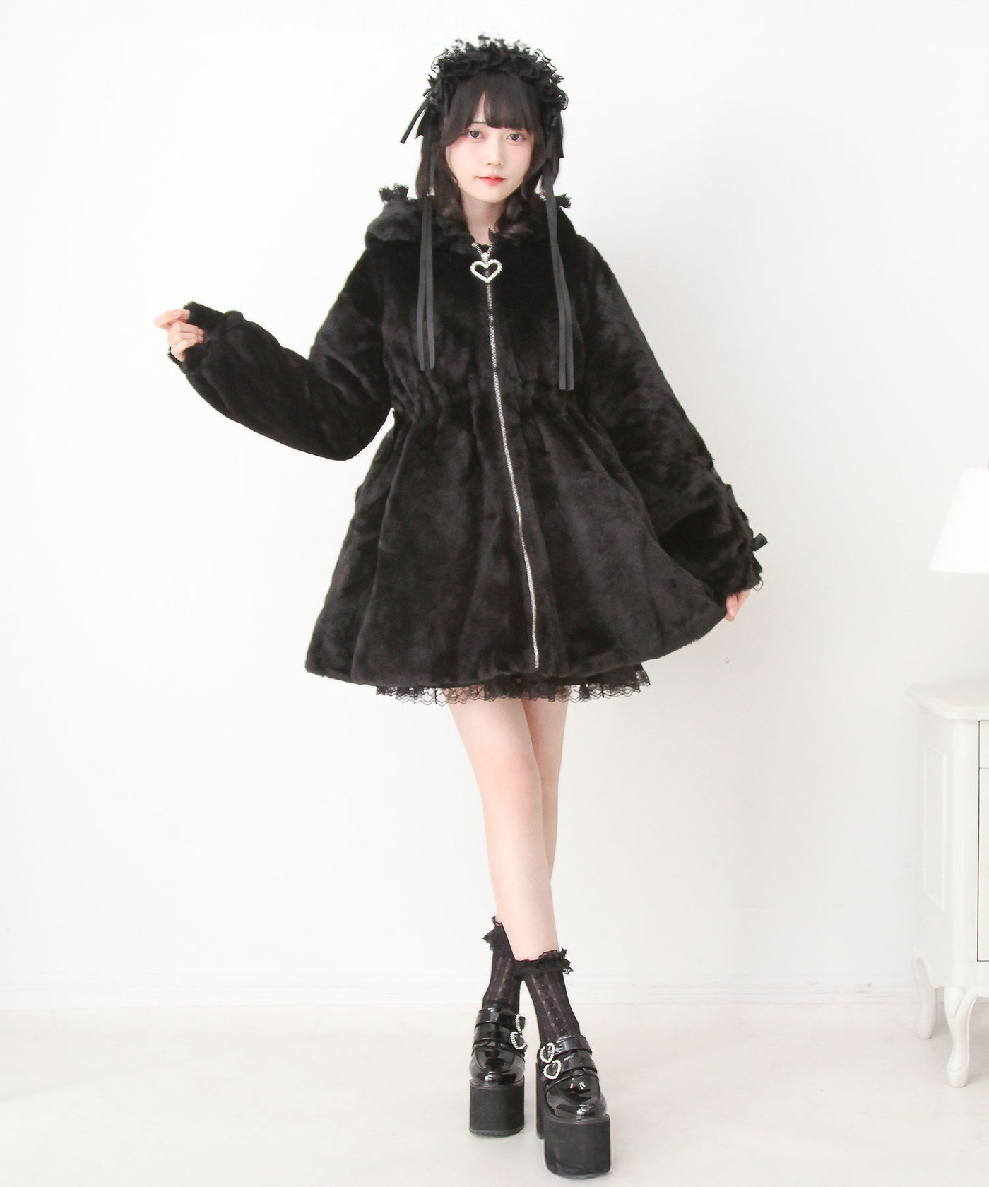 選べるフードデザインフレアファーコート – レディース