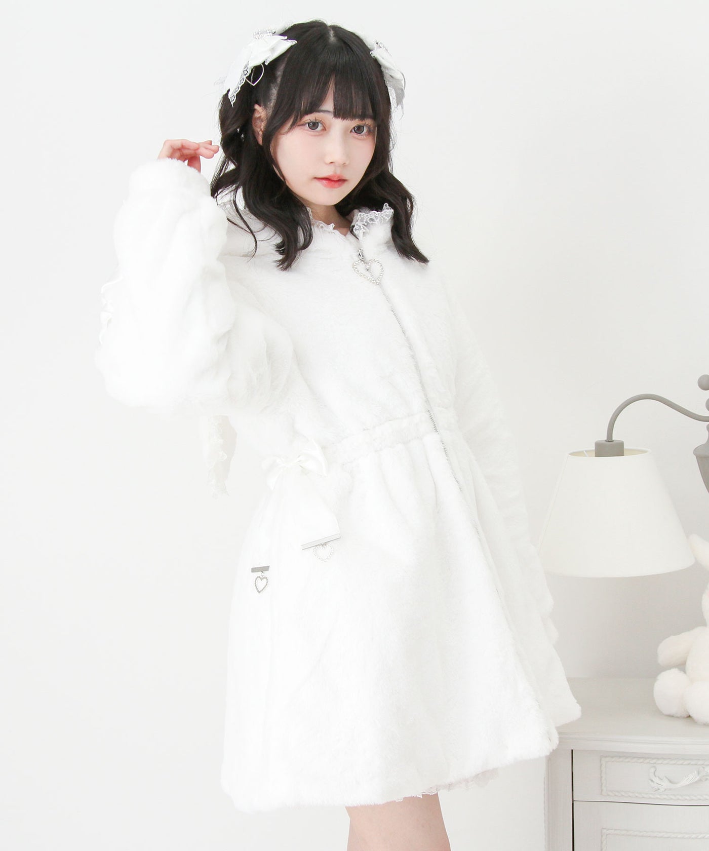 選べるフードデザインフレアファーコート – レディース