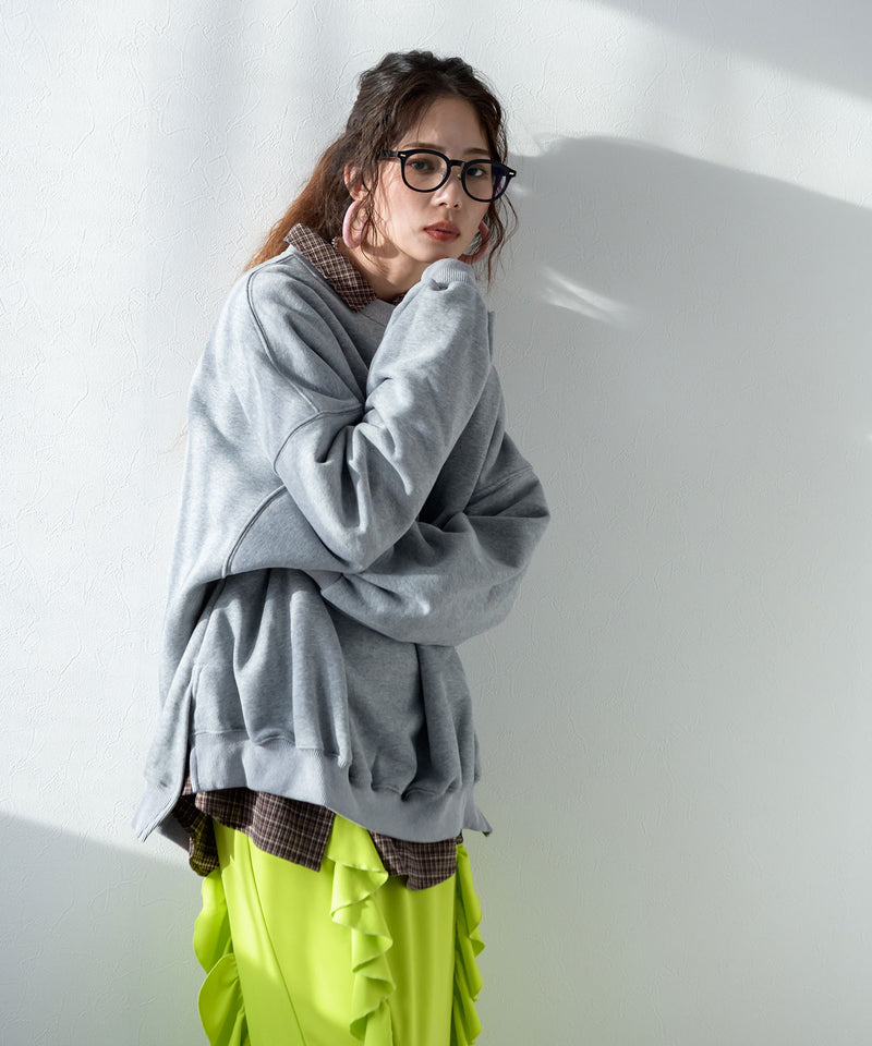 オーバーサイズスウェットプルオーバー