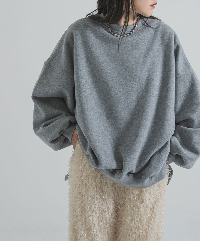 オーバーサイズスウェットプルオーバー