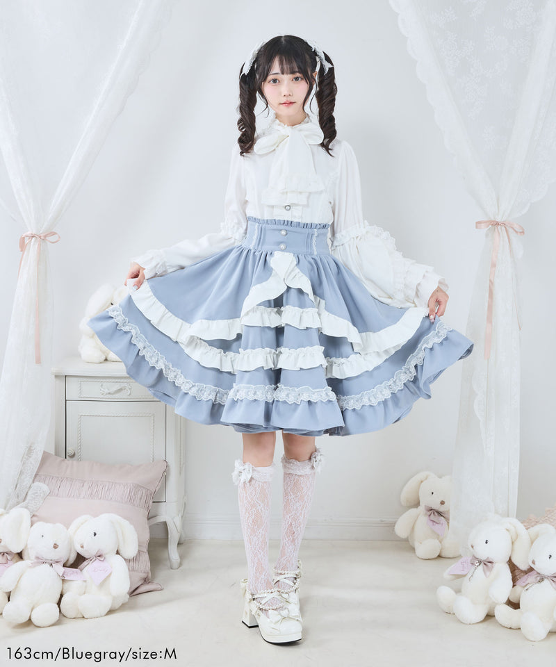 フリルたっぷりリボンスカート
