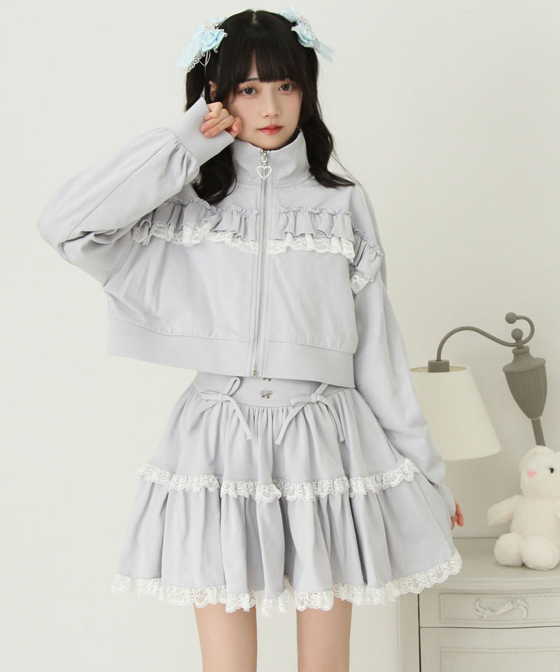 ハイネックフリルレースリボンパーカー