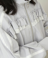 ハイネックフリルレースリボンパーカー