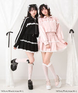 ハイネックフリルレースリボンパーカー