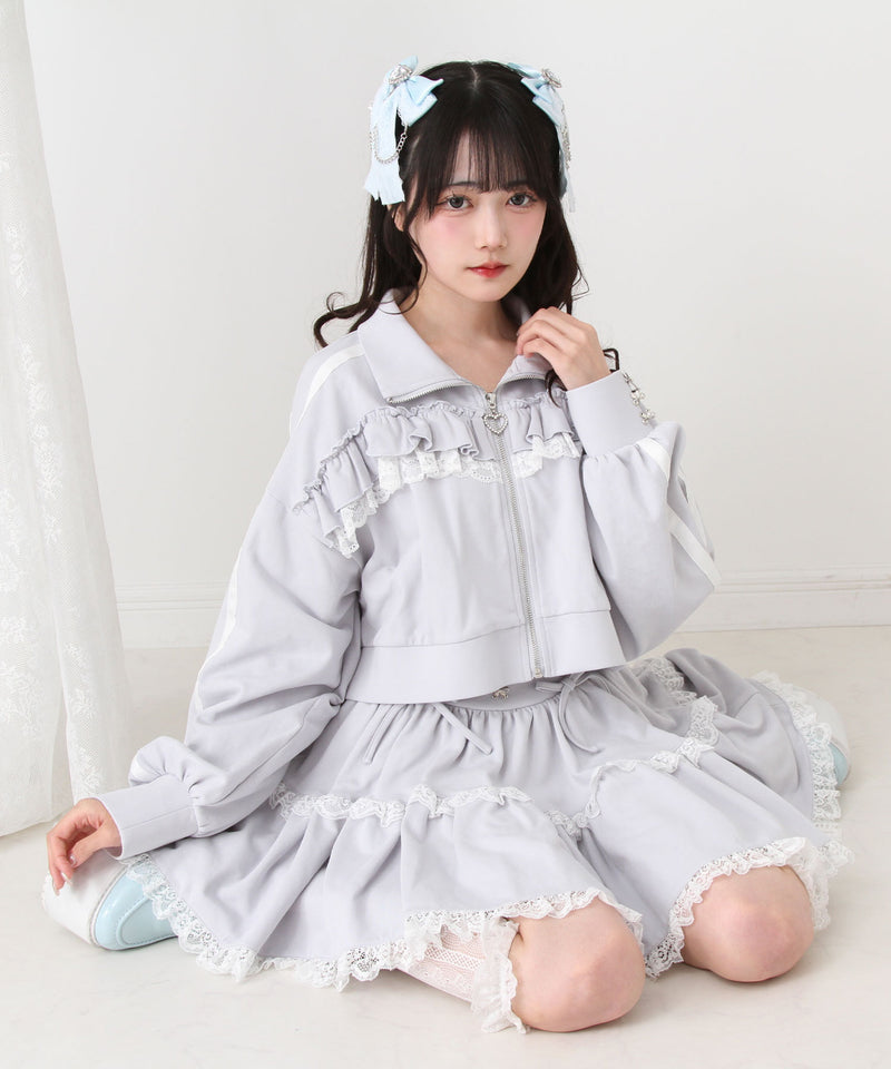 ハイネックフリルレースリボンパーカー