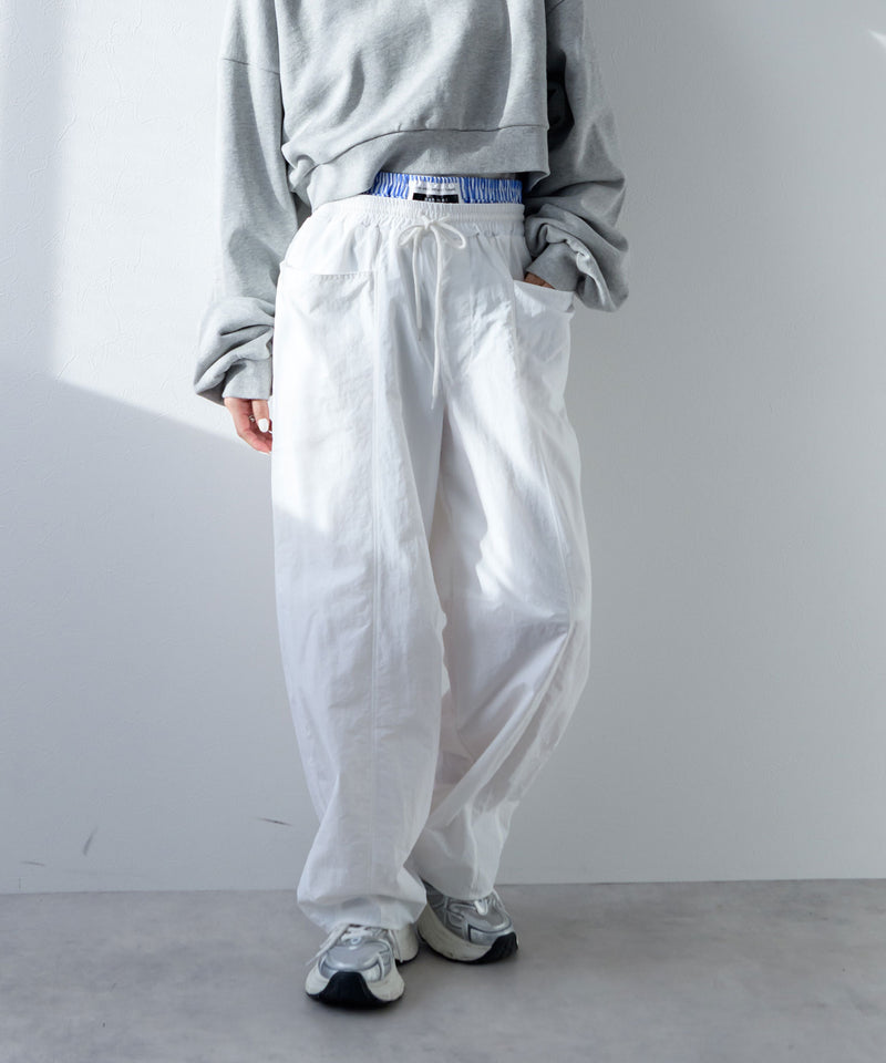 【最上もが着用】カーブレイヤードナイロンパンツ