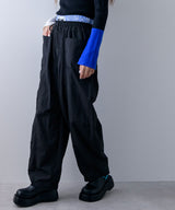 【最上もが着用】カーブレイヤードナイロンパンツ