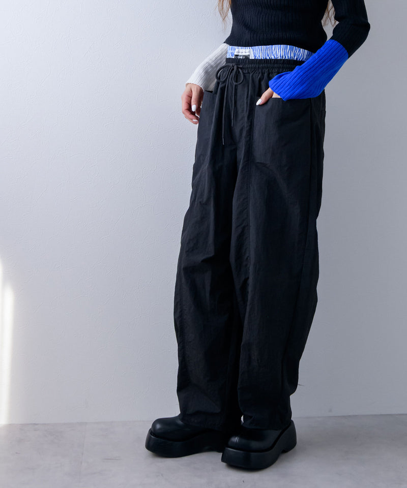 【最上もが着用】カーブレイヤードナイロンパンツ