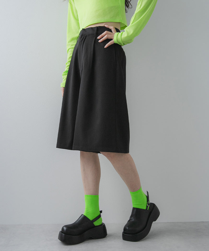 タックツイルハーフパンツ