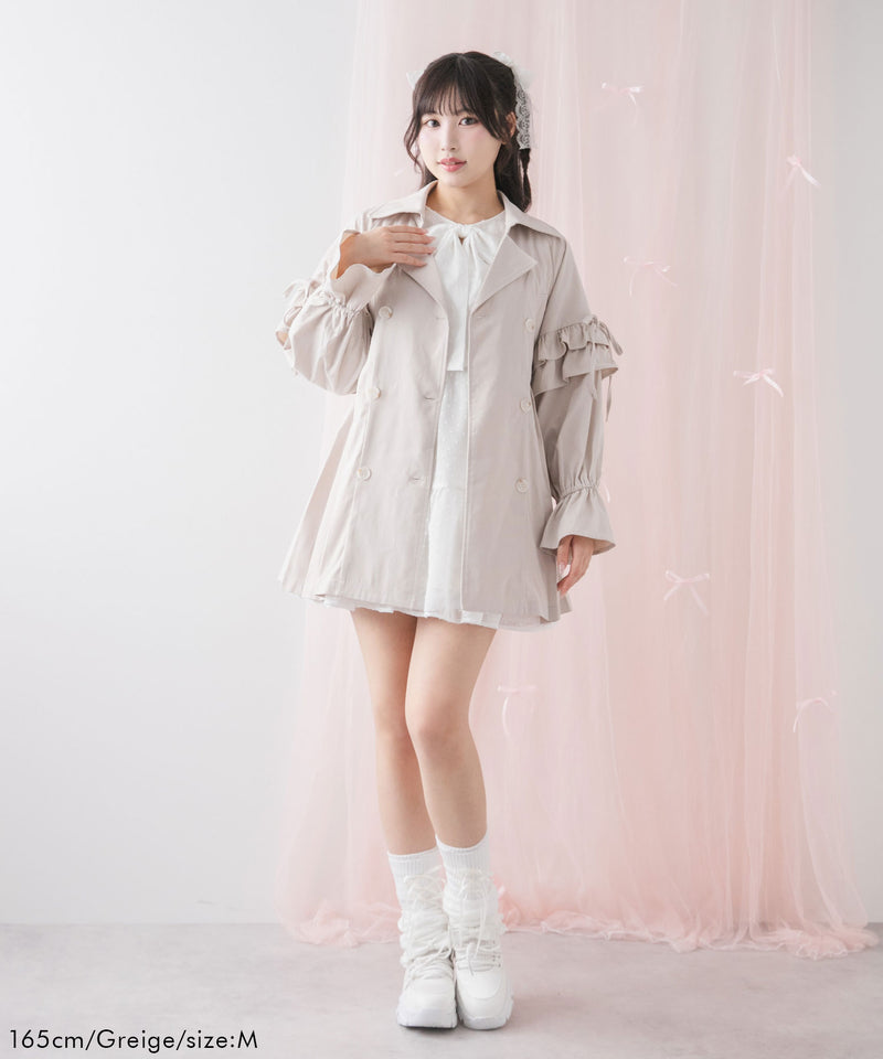 バックプリーツショートトレンチコート