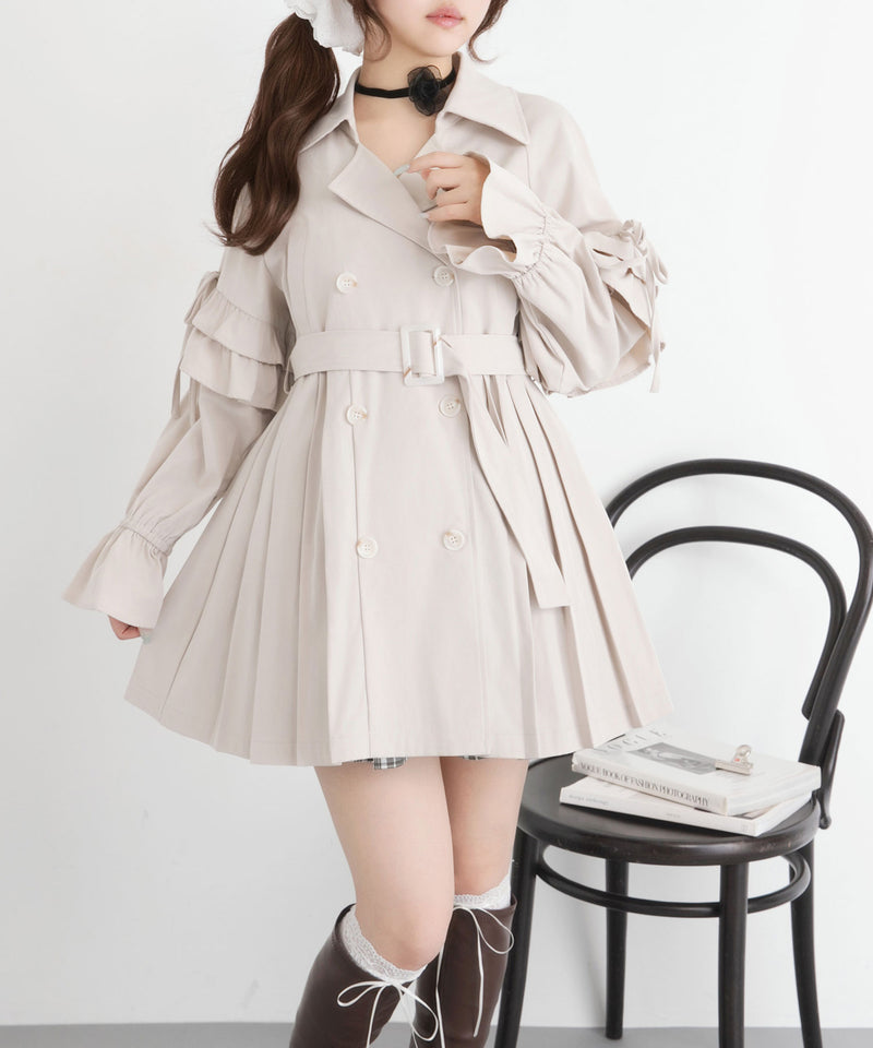 バックプリーツショートトレンチコート