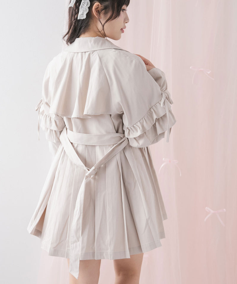 バックプリーツショートトレンチコート