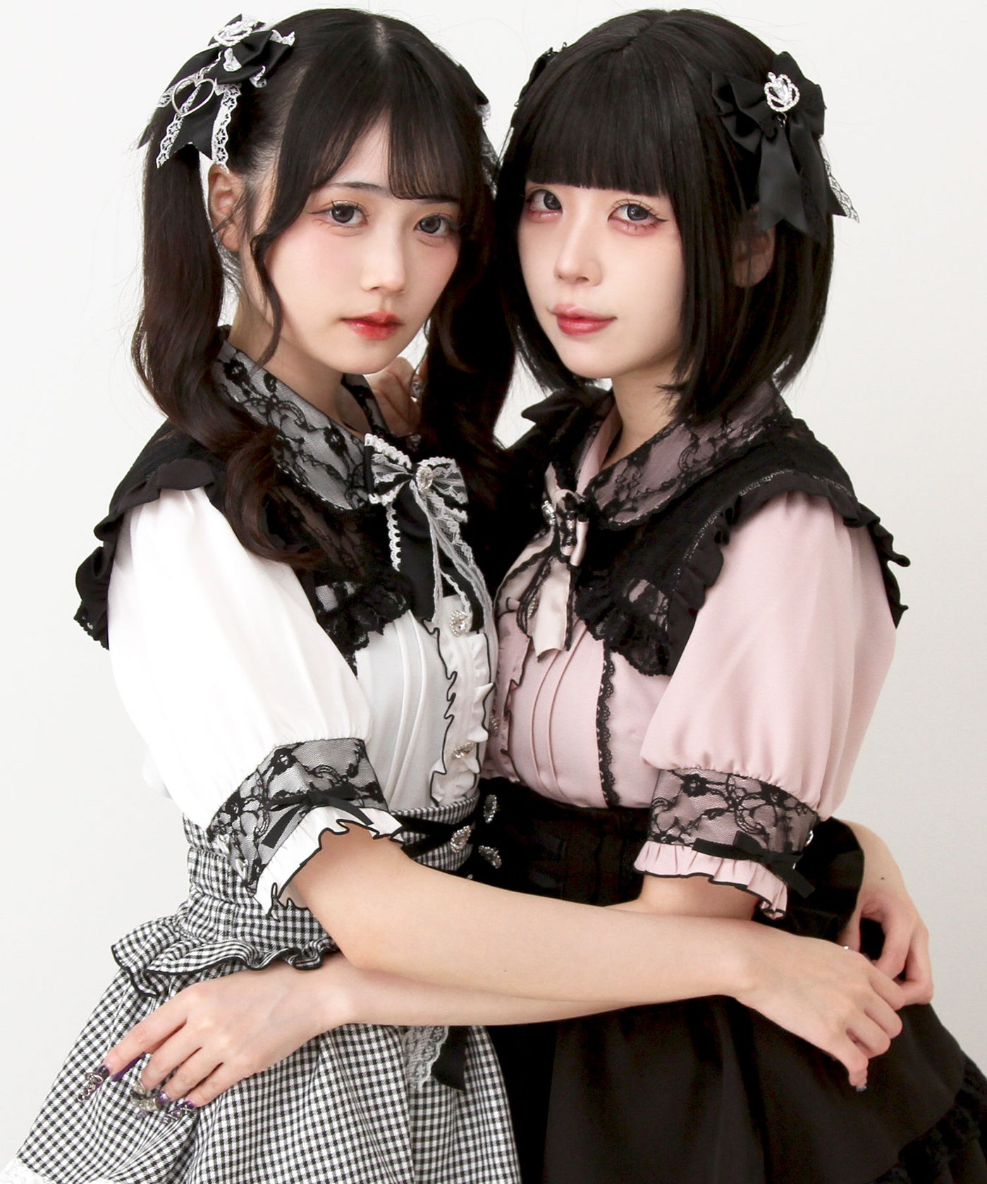 GOLDS♡ビジュー♡胸元リボンレースアップ♡バルーン裾♡ドレープキャミトップス XSサイズあり【an /アン】セットアップ/ 千鳥柄/ ツイード