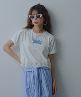 ロゴ刺繍裾レース付きTシャツ