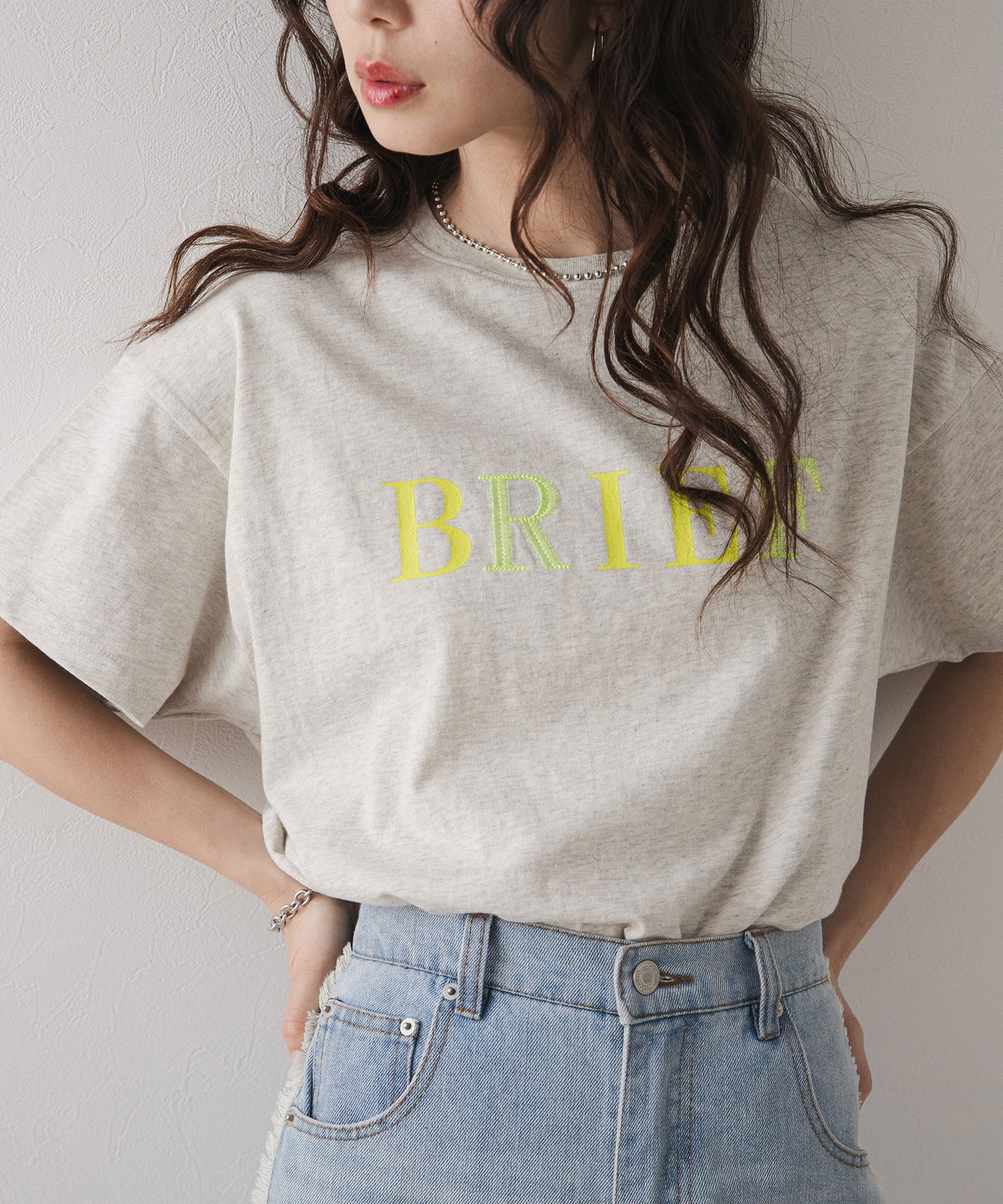 プリント刺繍ロゴTシャツ – レディースファッション通販の夢展望【公式】