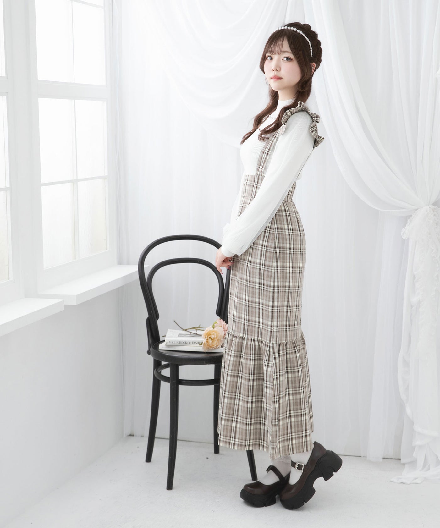 なおページ　　フリルワンピース　&サスペンダースカート フリルレースサスペンダースカートワンピース【mh0010705