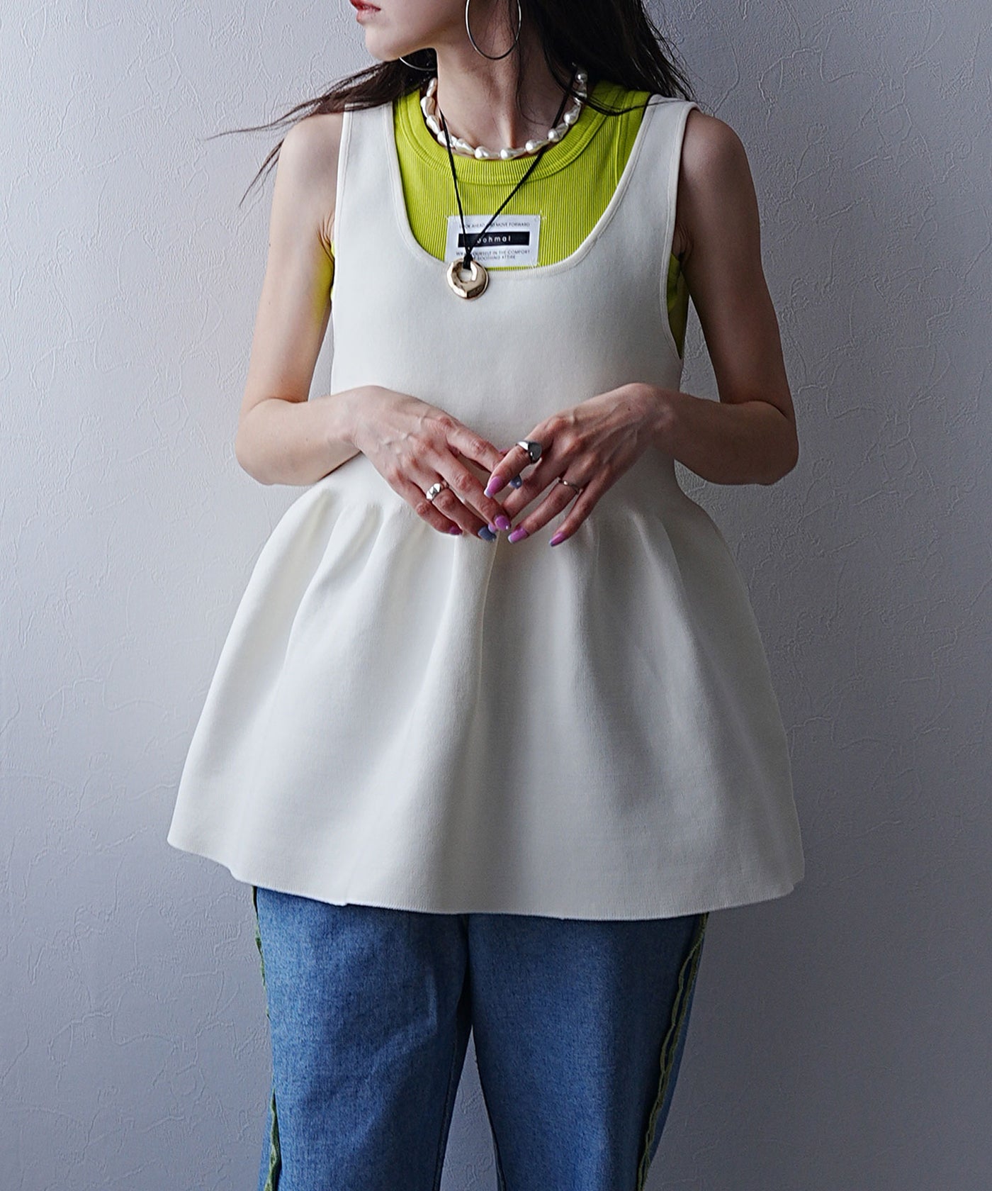 シルエットがきれいな2wayペプラムベスト　OUR シルエットがきれいな2wayペプラムベスト – OURHOME