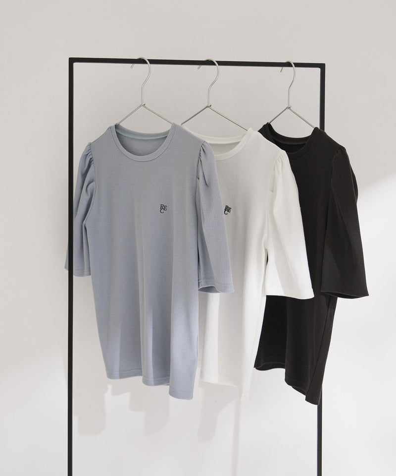 パフスリーブロゴ刺繍Tシャツ