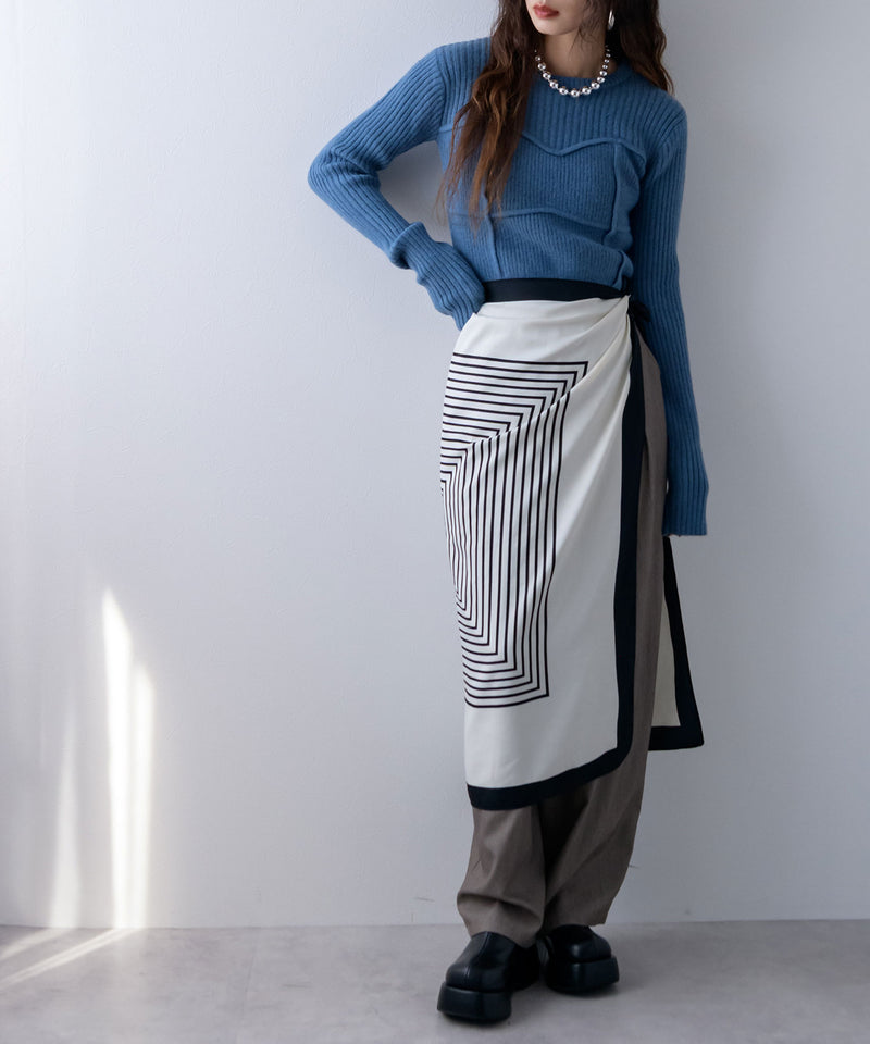 ビスチェドッキングニット