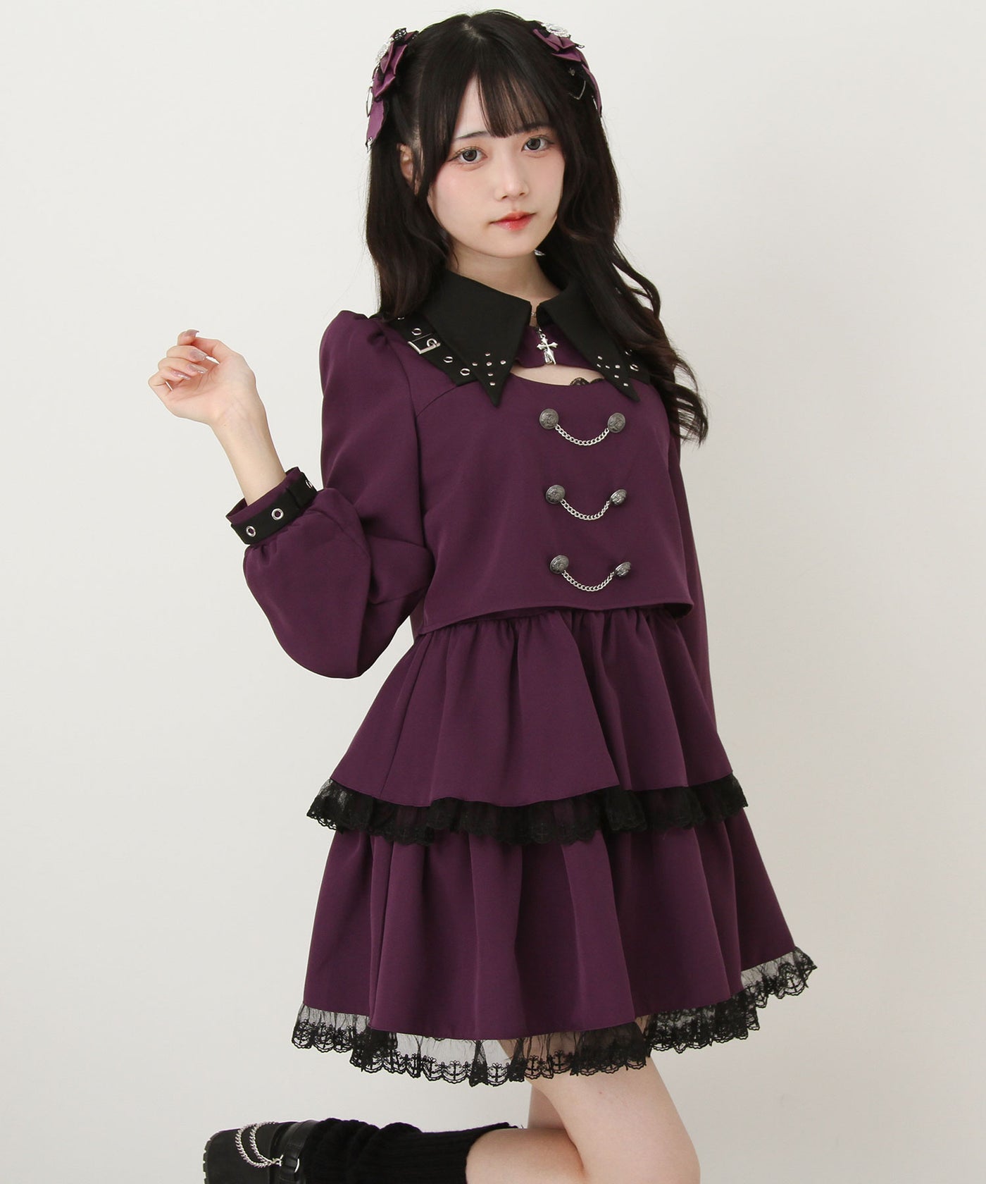 角襟十字架スタッズベルトティアードワンピース – レディース