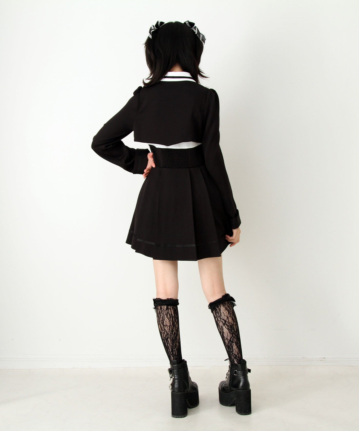 予約 11/27発送】ジャケット風チェーンネクタイベルトプリーツ