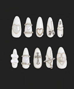 シルバーラブチェーンネイルチップ